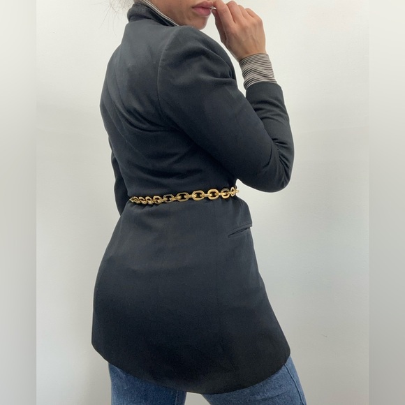 ⛔️SOLD⛔️ESCADA Vintage 90’s Heart Buckle Navy Blue Leather & Gold Chain Waist Be - Picture 4 of 11